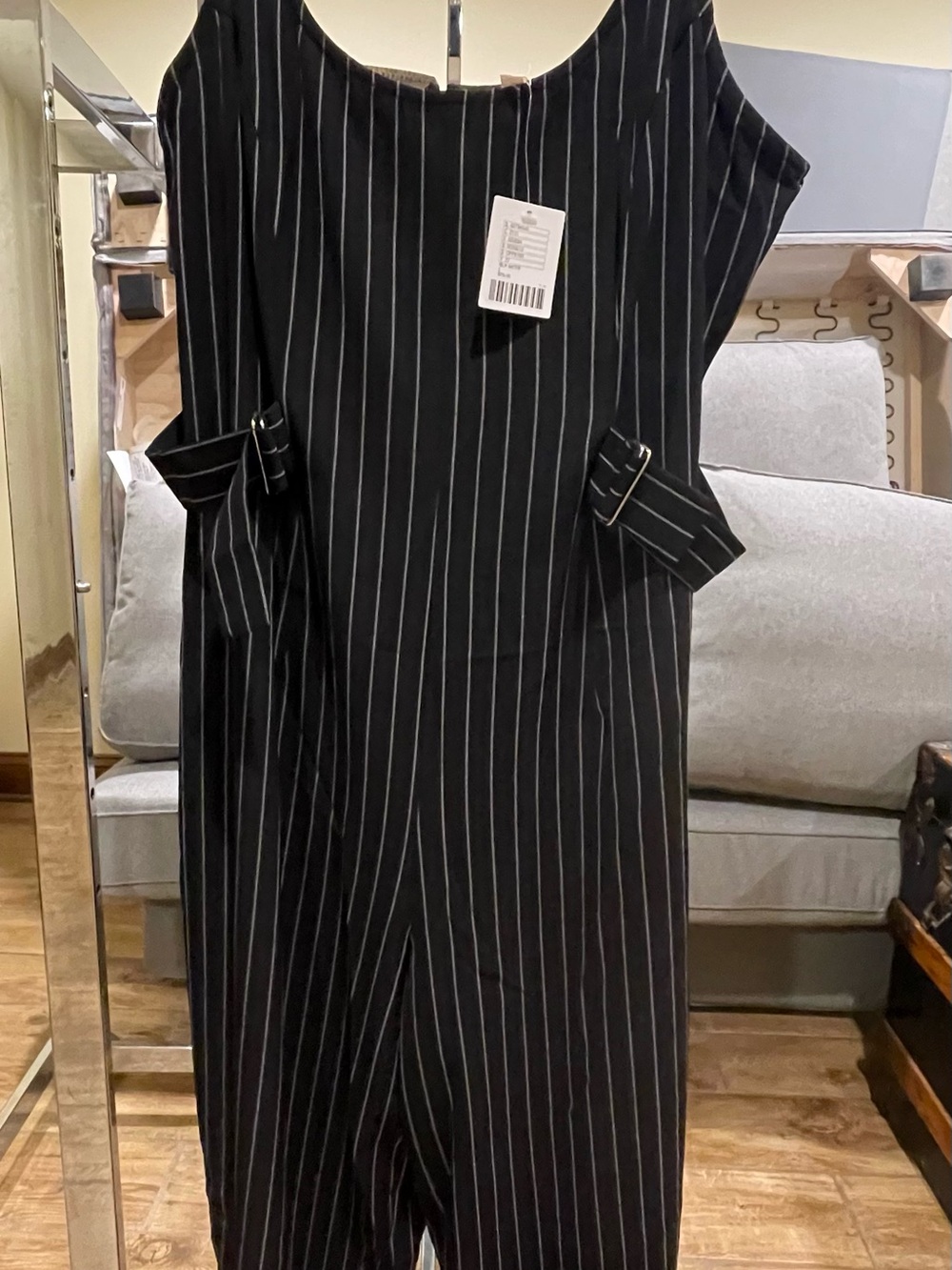 Silence & Noise Sleeveless Pinstripe Wide-Leg Jumpsuit - Black, L, NWT - Picture 2 of 4
